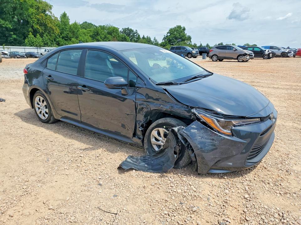 Photo 4 from auction – 2026 TOYOTA COROLLA with VIN 5YFB4MDE4TP469161