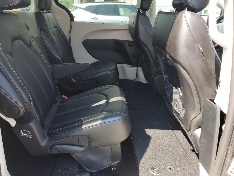 Photo 11 from auction – 2024 CHRYSLER PACIFICA with VIN 2C4RC3BG8RR175027