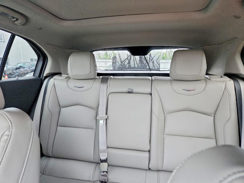 Photo 10 from auction – 2023 CADILLAC XT4 with VIN 1GYFZBR43PF103433