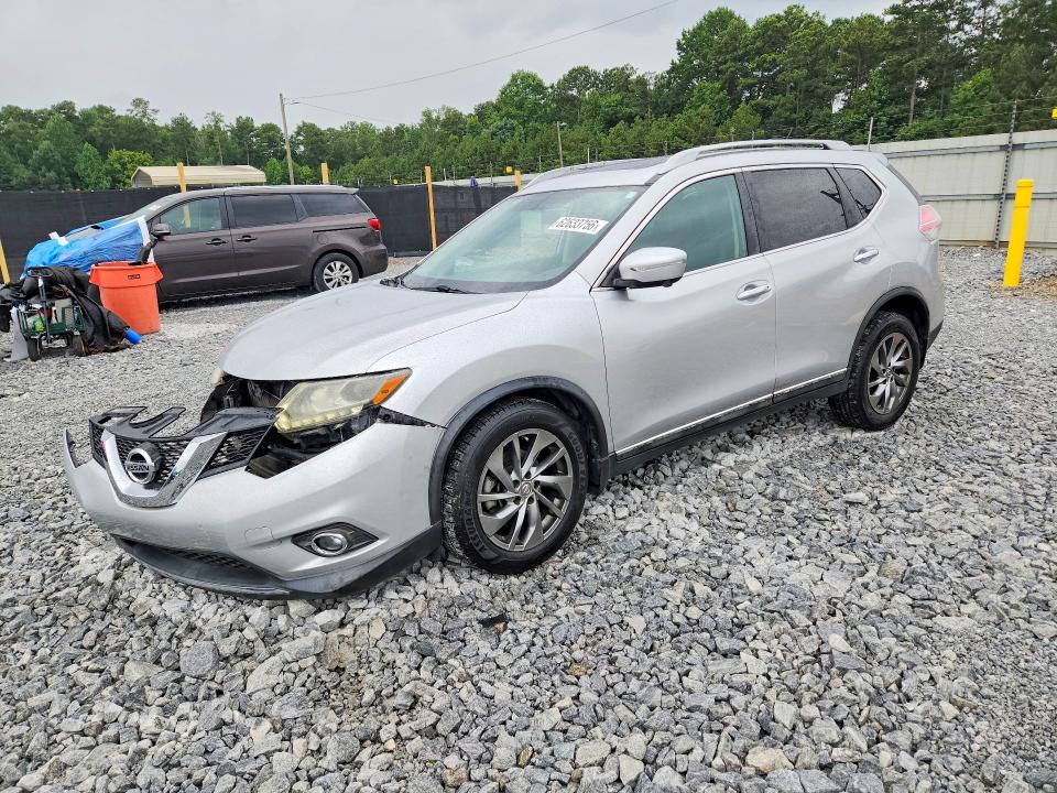 NISSAN ROGUE 2015 مع رقم تعريف المركبة 5N1AT2MT8FC895557 - صورة من المزاد
