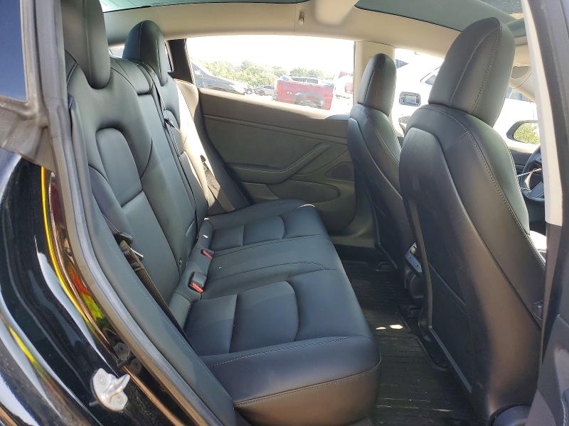 Photo 10 from auction – 2018 TESLA MODEL 3 with VIN 5YJ3E1EB0JF054075