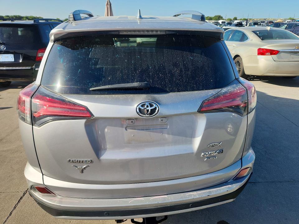 Photo 6 from auction – 2017 TOYOTA RAV4 with VIN 2T3DFREV9HW669030
