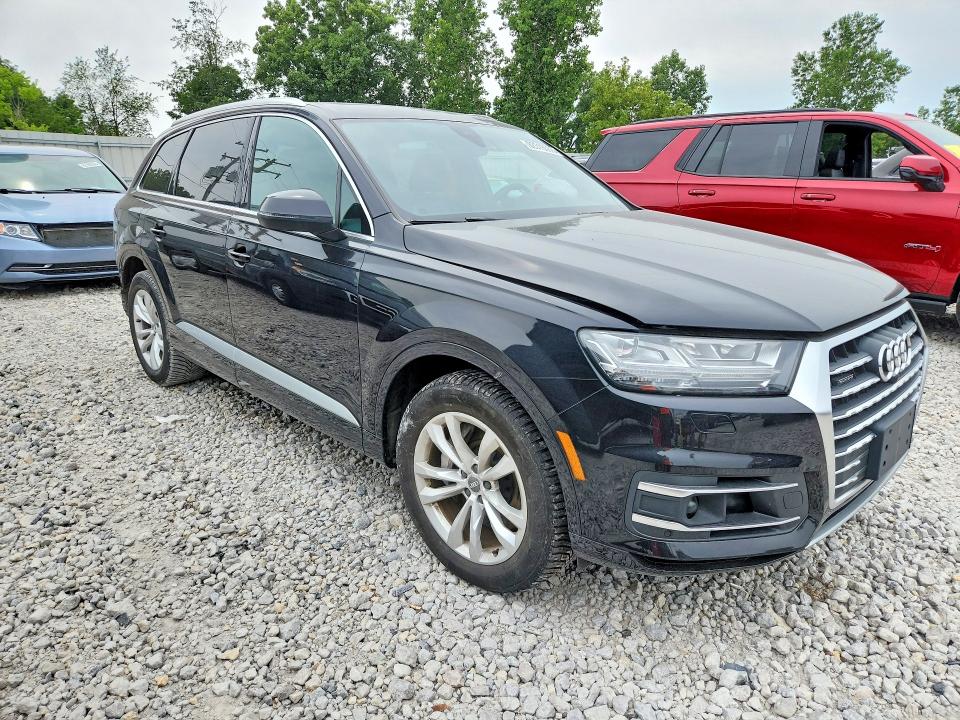 Photo 4 from auction – 2018 AUDI Q7 with VIN WA1LAAF78JD009540