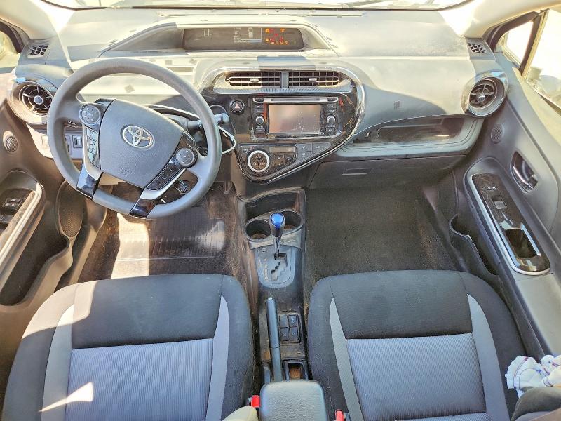 Photo 8 from auction – 2018 TOYOTA PRIUS C with VIN JTDKDTB37J1603755