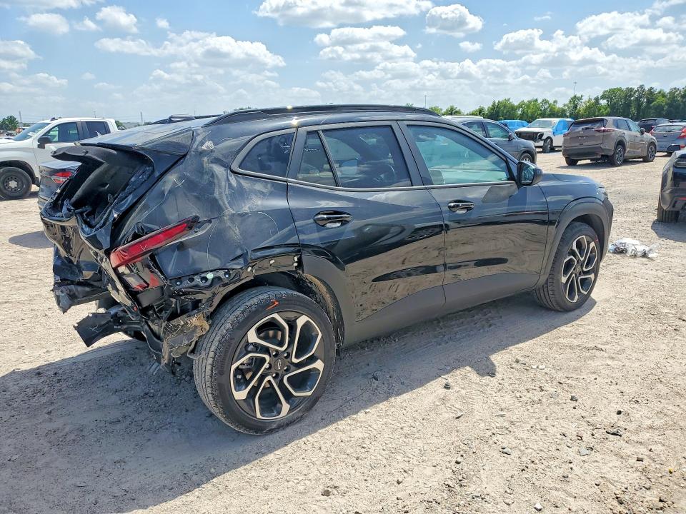 Photo 3 from auction – 2025 CHEVROLET TRAX with VIN KL77LJEP2SC323188