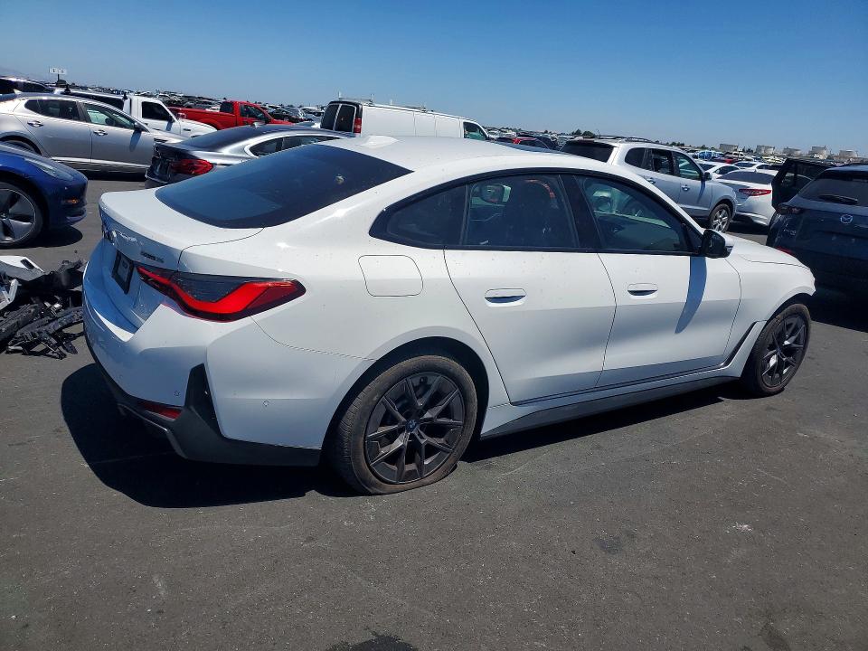 Photo 3 from auction – 2023 BMW I4 with VIN WBY43AW0XPFP62411