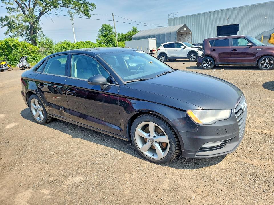 Photo 4 from auction – 2016 AUDI A3 with VIN WAUB8GFF8G1106560