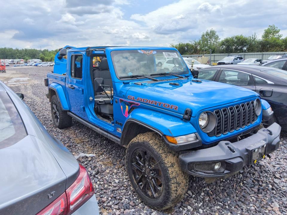 Снимка 4 от търг – 2025 JEEP GLADIATOR с VIN 1C6PJTAGXSL505514