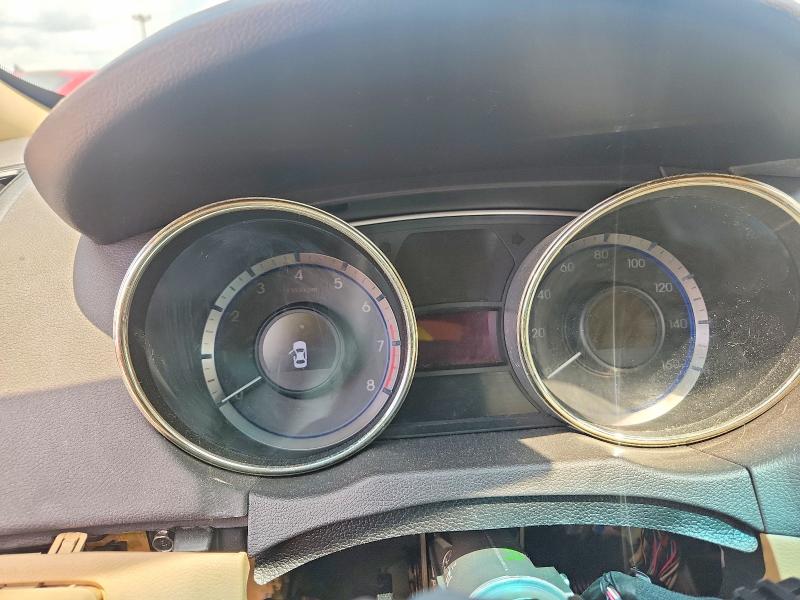 Photo 9 from auction – 2011 HYUNDAI SONATA with VIN 5NPEB4AC9BH170430