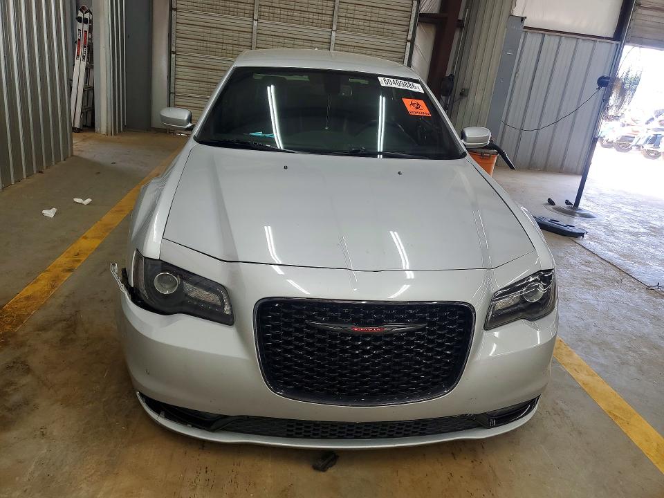 Zdjęcie 5 z aukcji – 2021 CHRYSLER 300 z VIN 2C3CCABG5MH528966