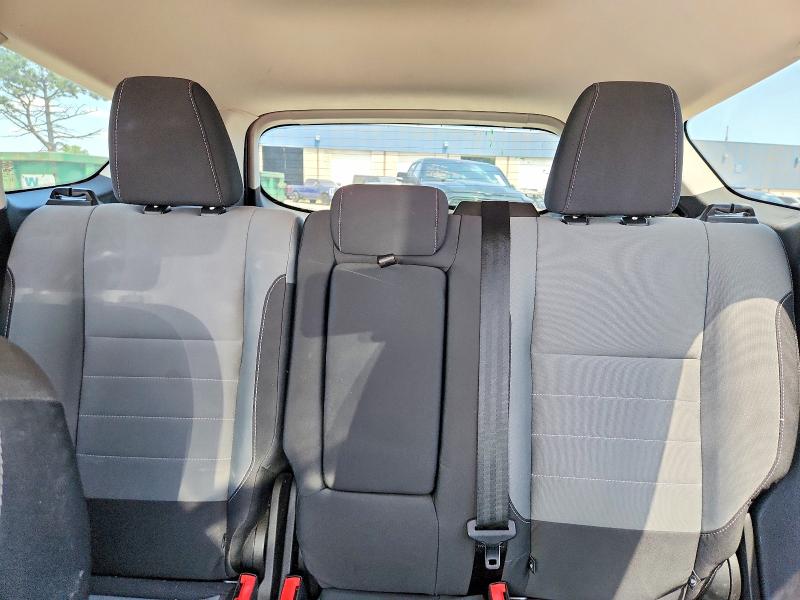 Photo 10 from auction – 2016 FORD ESCAPE with VIN 1FMCU0GX0GUA65014