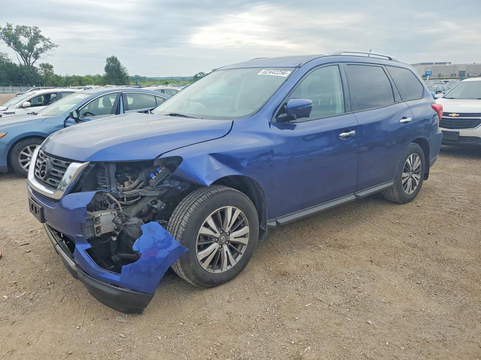 NISSAN PATHFINDER 2017 with VIN 5N1DR2MM4HC611915 - Photo from auction