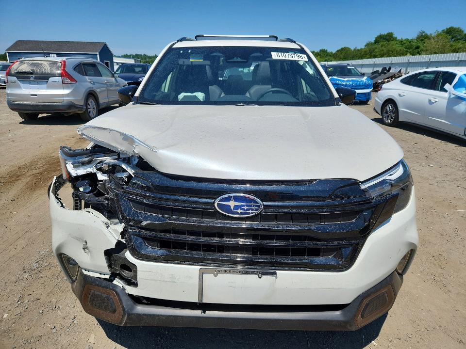 Photo 5 from auction – 2025 SUBARU FORESTER with VIN JF2SLDHC0SH442756
