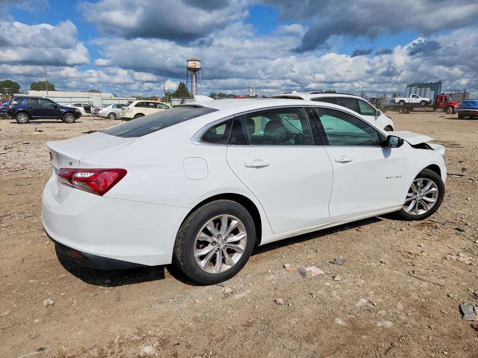 Photo 3 from auction – 2019 CHEVROLET MALIBU with VIN 1G1ZD5ST5KF109630