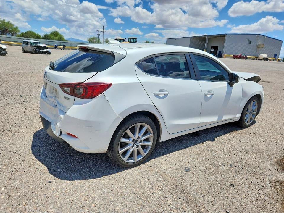 Снимка 3 от търг – 2017 MAZDA 3 с VIN JM1BN1M33H1117467