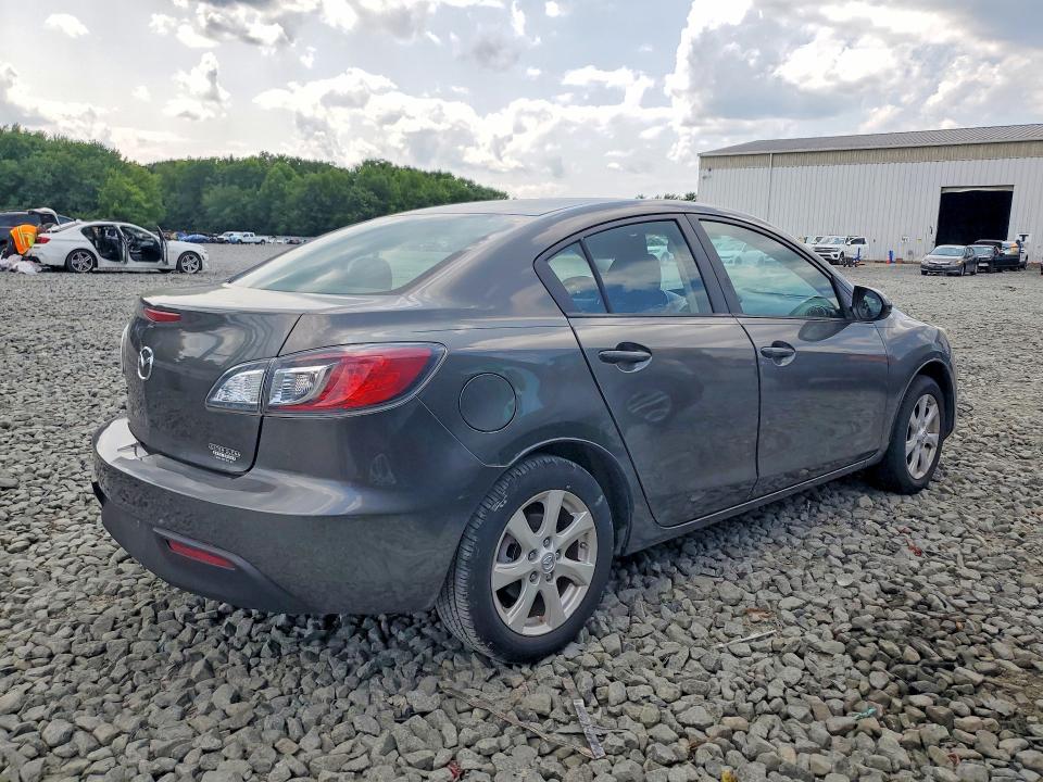 Photo 3 from auction – 2011 MAZDA 3 with VIN JM1BL1VG5B1407840
