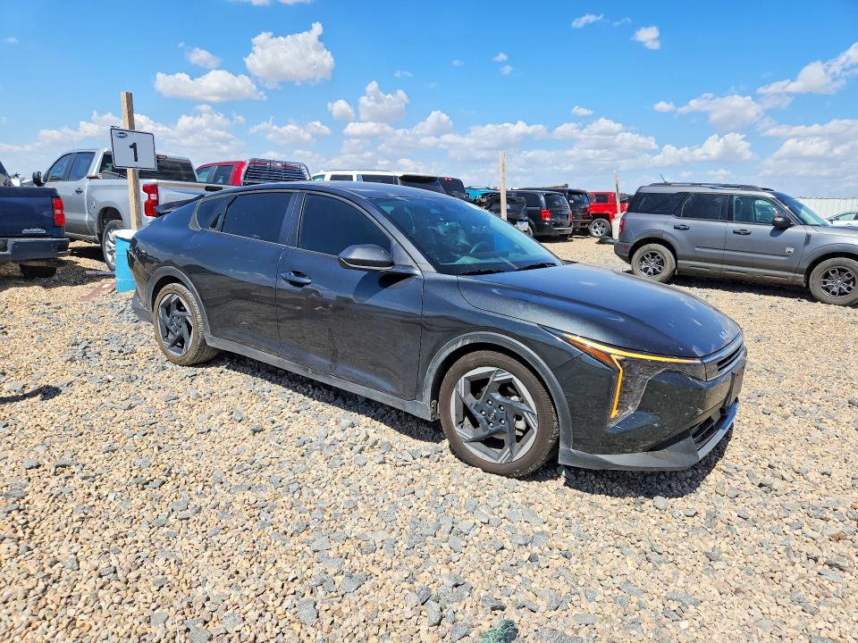 Снимка 4 от търг – 2025 KIA K4 с VIN 3KPFU4DE0SE051889