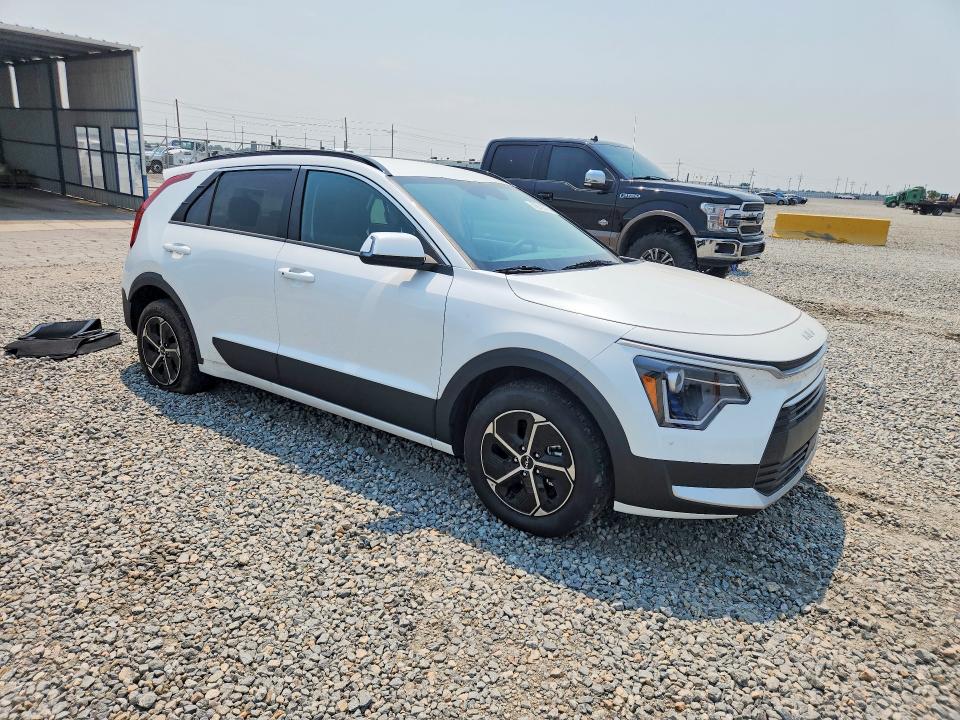 Photo 4 from auction – 2026 KIA NIRO with VIN KNDCR3LE6T5319115