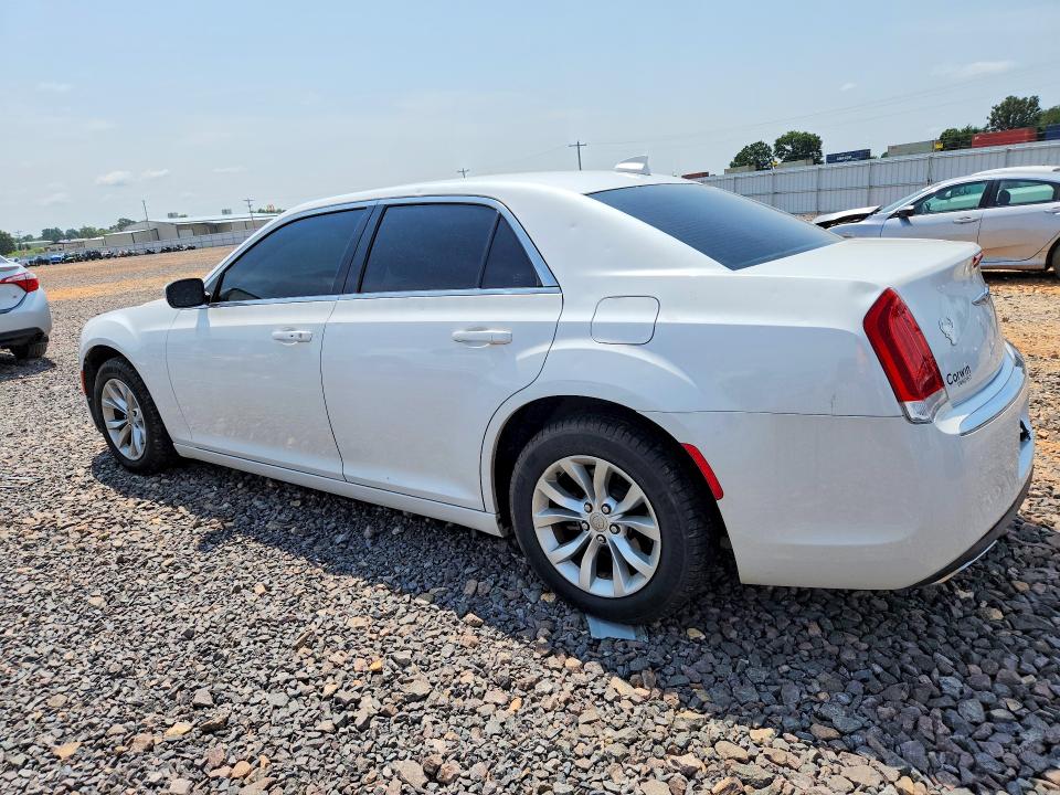 Photo 2 from auction – 2015 CHRYSLER 300 with VIN 2C3CCAAG0FH766602