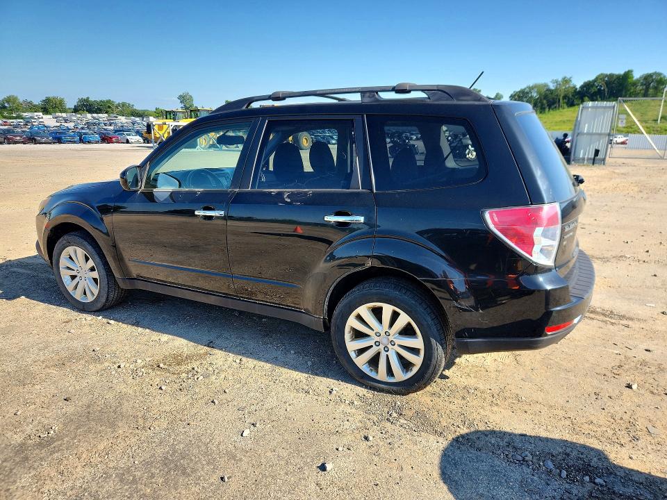 Photo 2 from auction – 2011 SUBARU FORESTER with VIN JF2SHAEC8BH778241