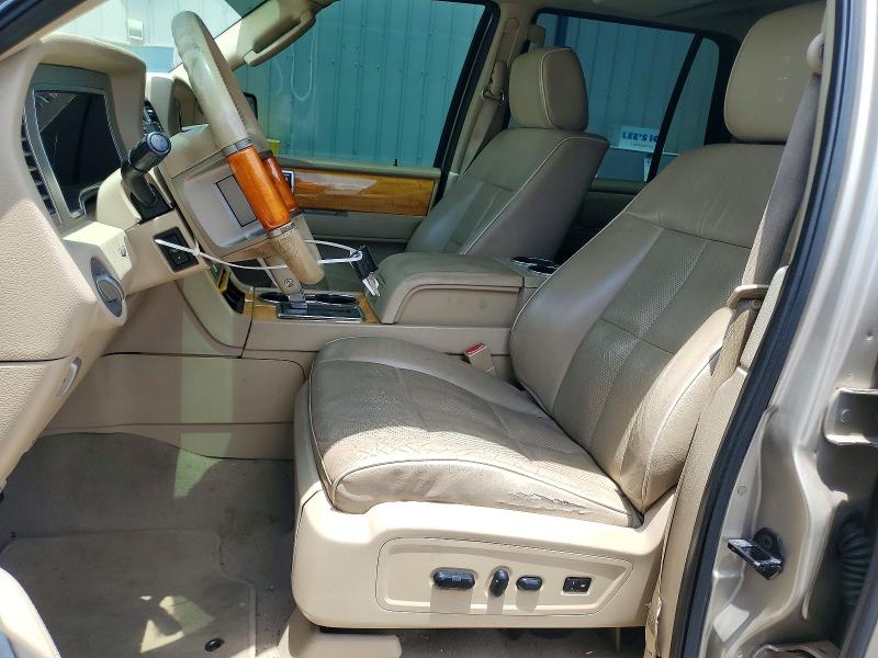 Photo 7 from auction – 2007 LINCOLN NAVIGATOR with VIN 5LMFL285X7LJ24176
