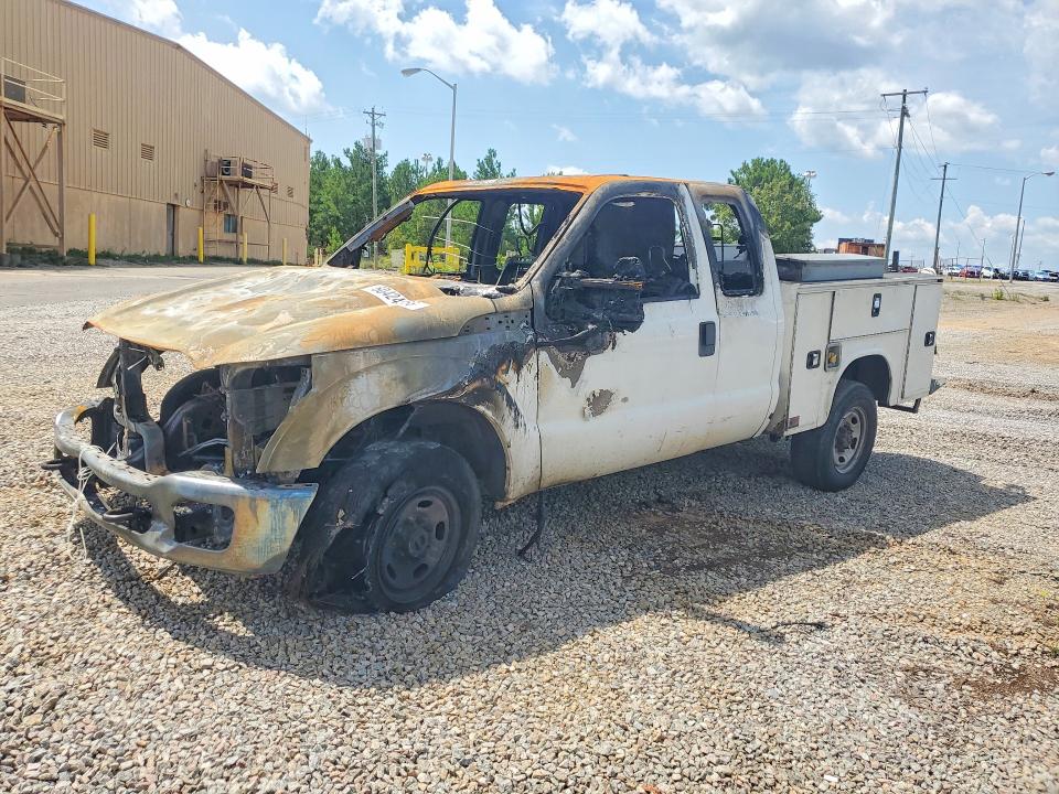 FORD F250 2016 z numerem VIN 1FT7X2B67GEB19264 - Zdjęcie z aukcji