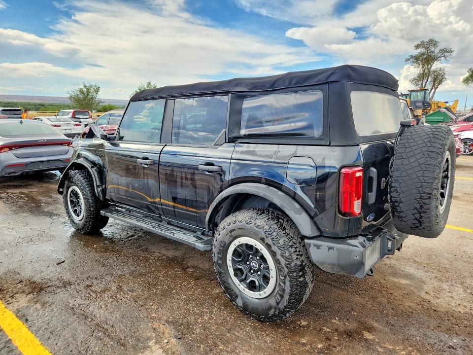 Photo 2 from auction – 2022 FORD BRONCO with VIN 1FMDE5BH3NLB36305