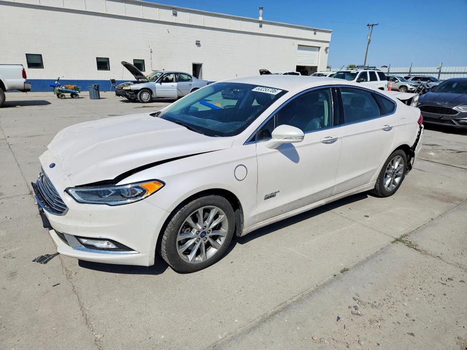 FORD FUSION 2017 with VIN 3FA6P0PU3HR329565 - Photo from auction