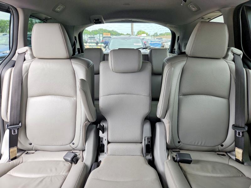 Photo 10 from auction – 2019 HONDA ODYSSEY with VIN 5FNRL6H94KB112017