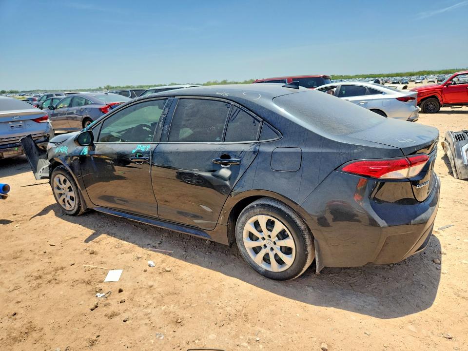 Photo 2 from auction – 2022 TOYOTA COROLLA with VIN 5YFEPMAE3NP373713