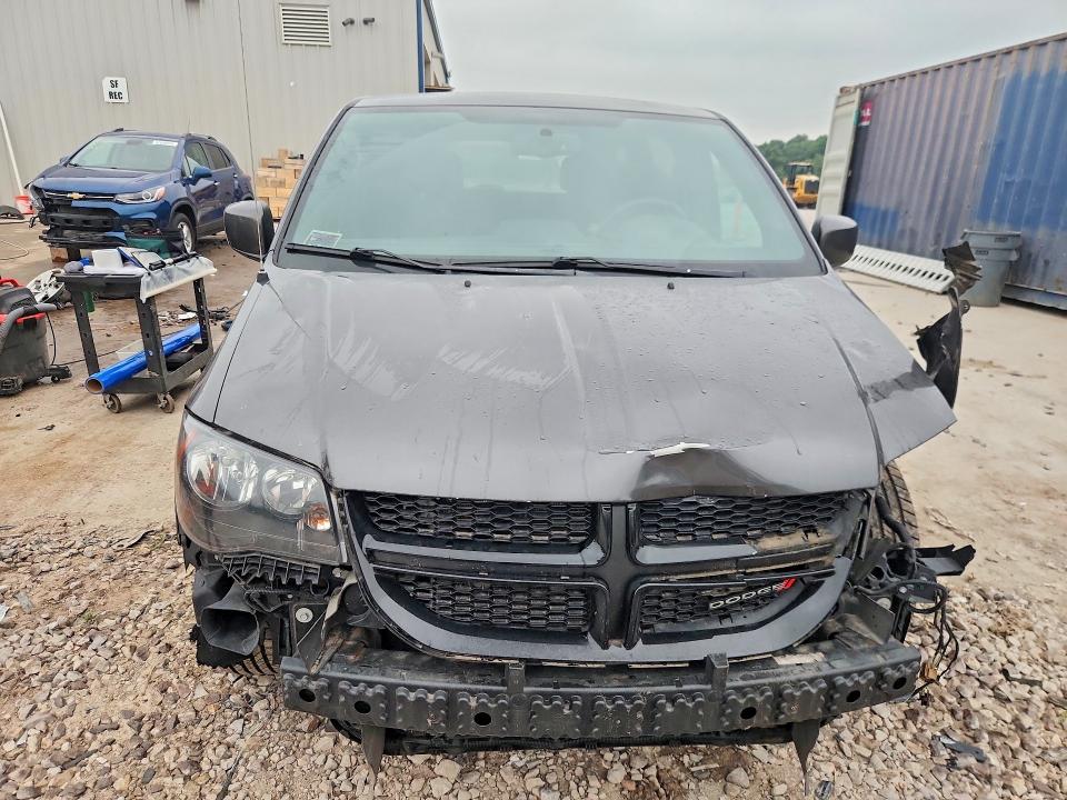 Photo 5 from auction – 2016 DODGE GRAND CARAVAN with VIN 2C4RDGBG1GR347853