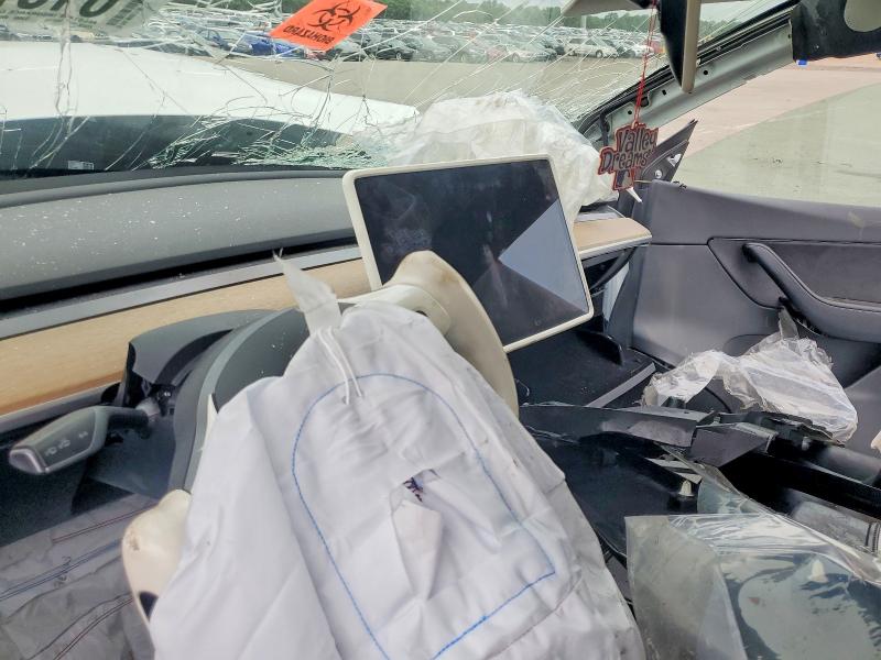Foto 9 de la subasta – 2020 TESLA MODEL Y con VIN 5YJYGDEE7LF012436