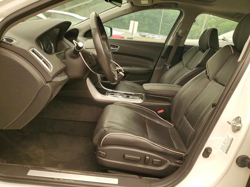 Photo 7 from auction – 2018 ACURA TLX with VIN 19UUB2F70JA007345