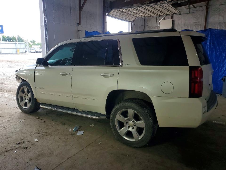 Photo 2 from auction – 2015 CHEVROLET TAHOE with VIN 1GNSKCKC5FR265343