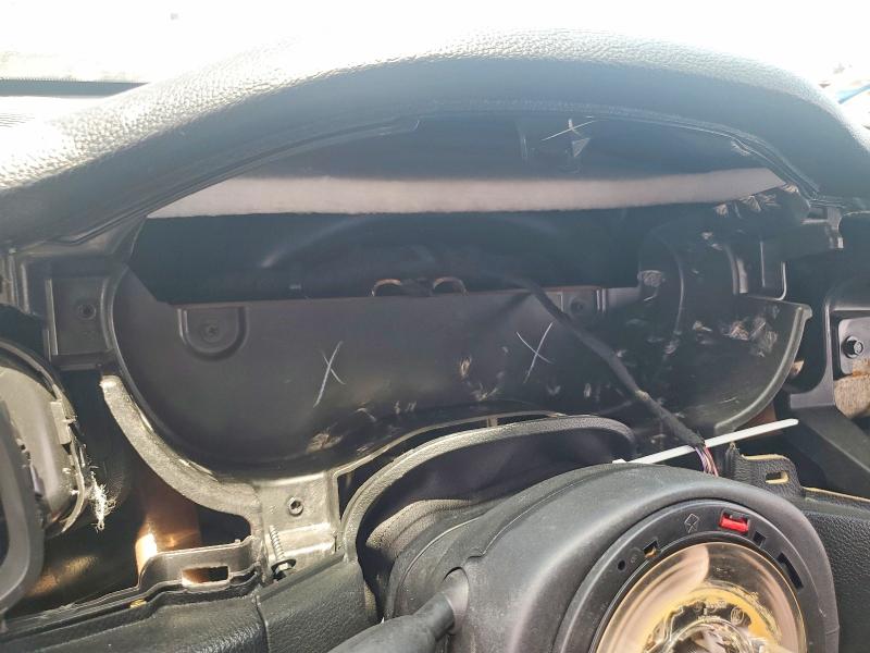 Photo 9 from auction – 2015 DODGE CHALLENGER with VIN 2C3CDZDJ8FH850458