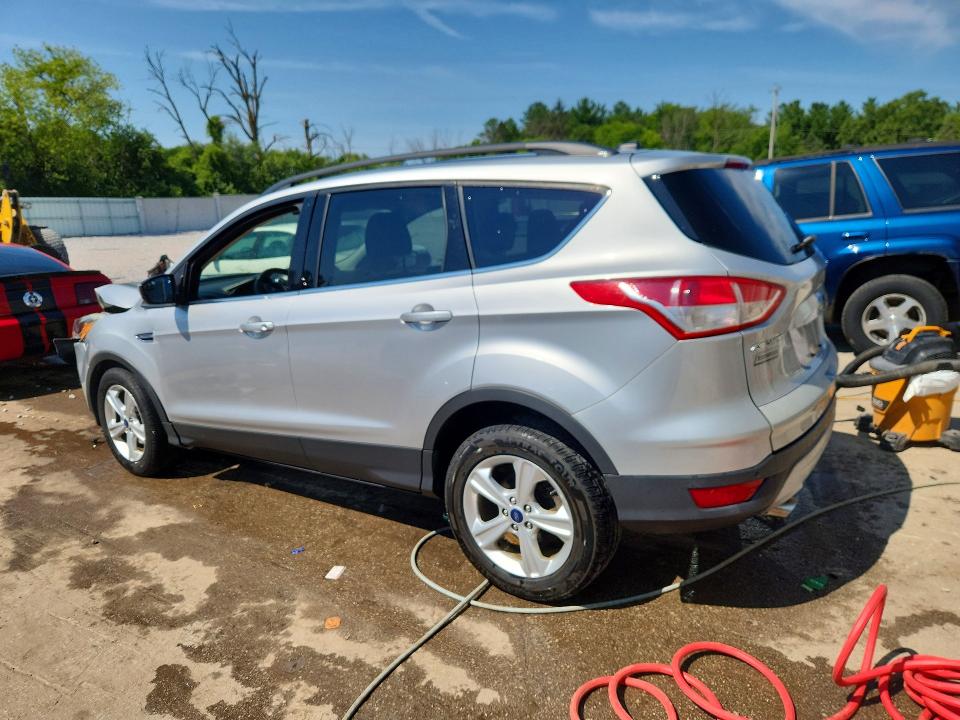 Photo 2 from auction – 2015 FORD ESCAPE with VIN 1FMCU0GX6FUA64674