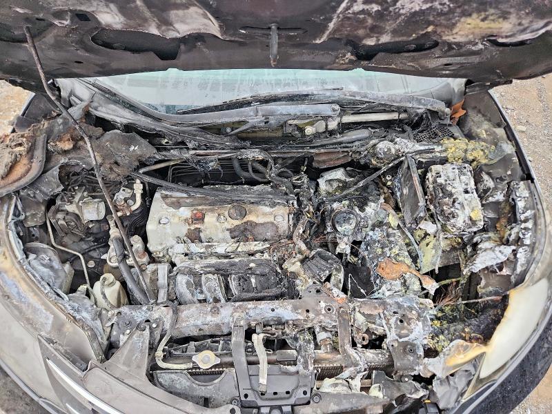 Photo 12 from auction – 2013 HONDA CR-V with VIN 2HKRM4H3XDH656118