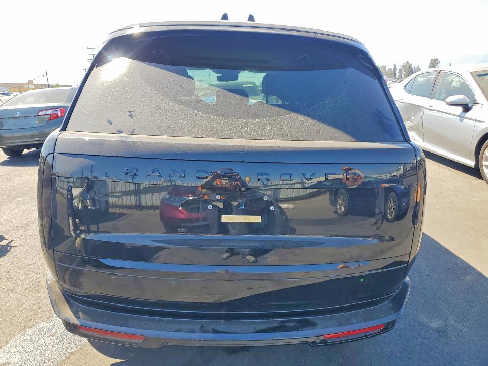 Photo 6 from auction – 2025 LAND ROVER RANGE ROVER with VIN SALKP9F46SA335594