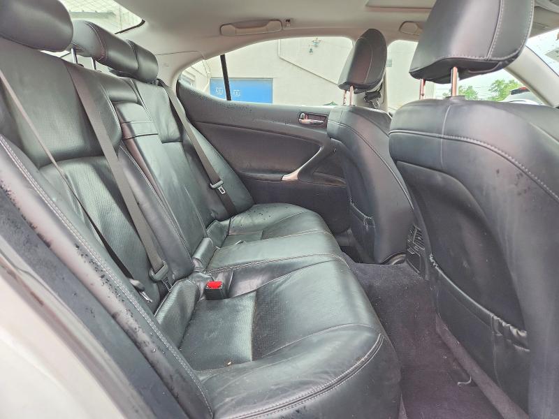 Photo 10 from auction – 2011 LEXUS IS with VIN JTHCF5C25B5046997