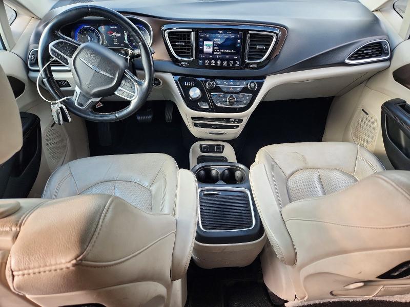 Photo 8 from auction – 2018 CHRYSLER PACIFICA with VIN 2C4RC1EG9JR103483