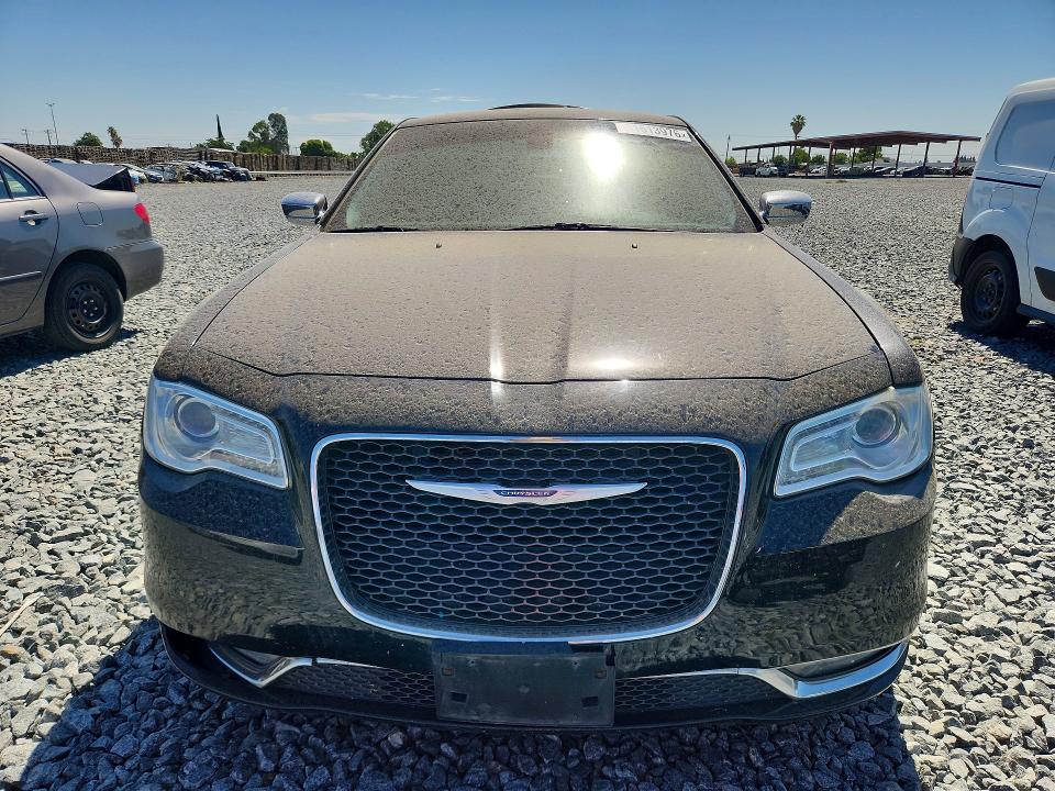 Photo 5 from auction – 2017 CHRYSLER 300C with VIN 2C3CCAEG6HH580043