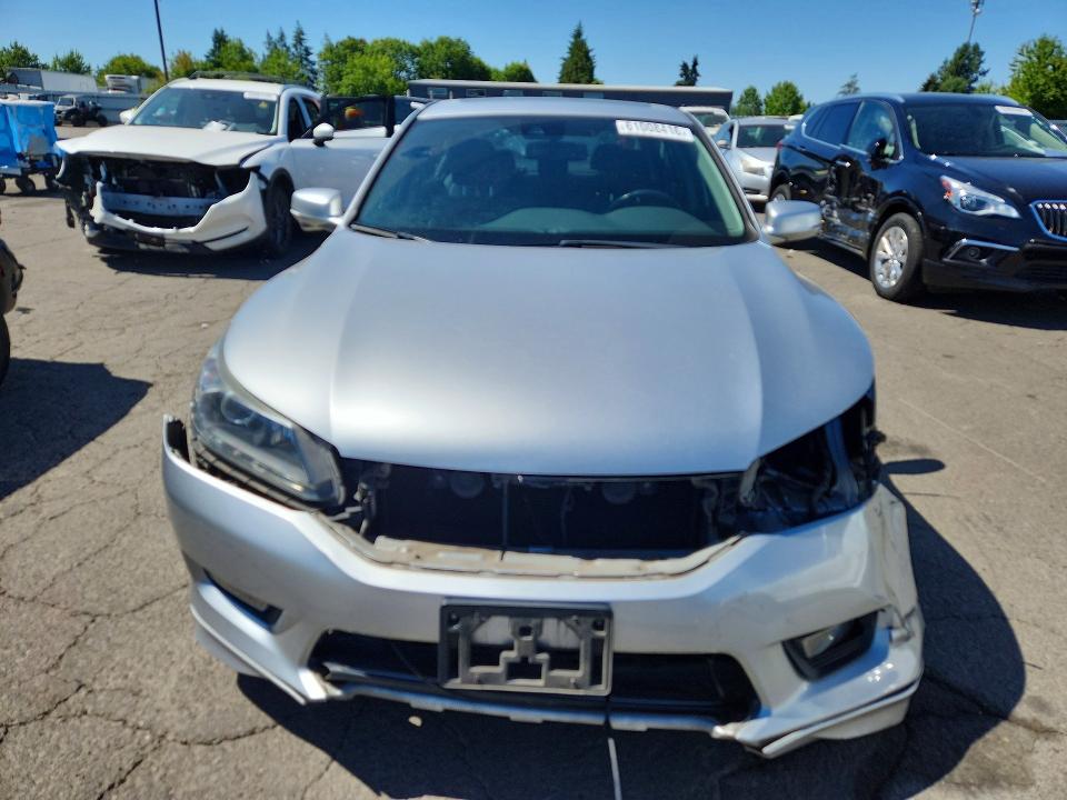 Photo 5 from auction – 2014 HONDA ACCORD with VIN 1HGCR3F89EA034376