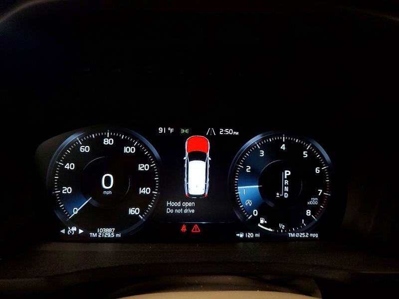 Photo 9 from auction – 2016 VOLVO XC90 with VIN YV4A22PK6G1081279