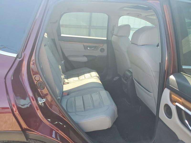 Photo 11 from auction – 2018 HONDA CR-V with VIN 7FARW2H85JE044997