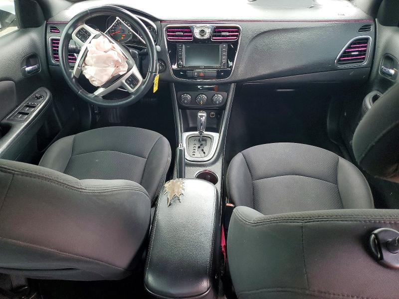 Photo 8 from auction – 2014 CHRYSLER 200 with VIN 1C3CCBBB4EN152666