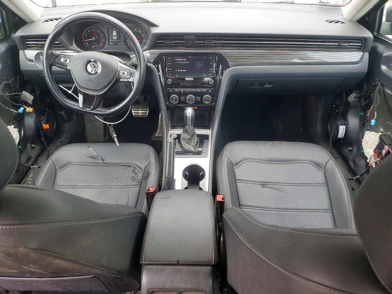 Photo 8 from auction – 2020 VOLKSWAGEN PASSAT with VIN 1VWMA7A35LC011270