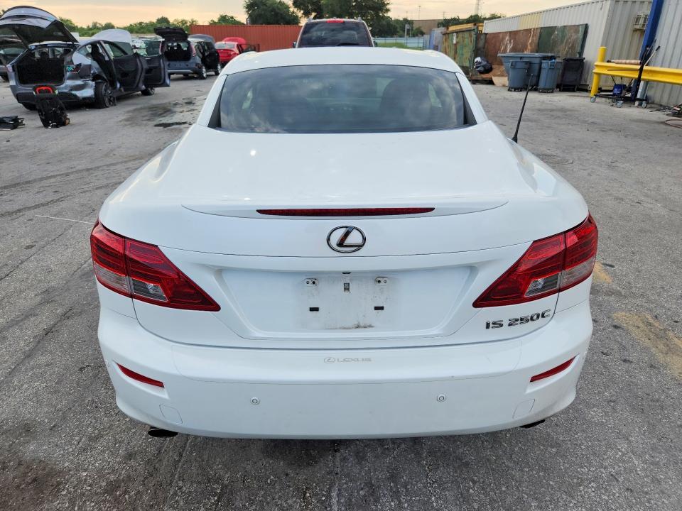 Photo 6 from auction – 2015 LEXUS IS with VIN JTHFF2C29F2532084