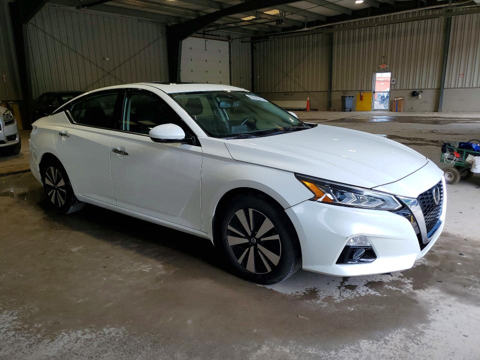 Photo 4 from auction – 2019 NISSAN ALTIMA with VIN 1N4BL4DW7KC137191