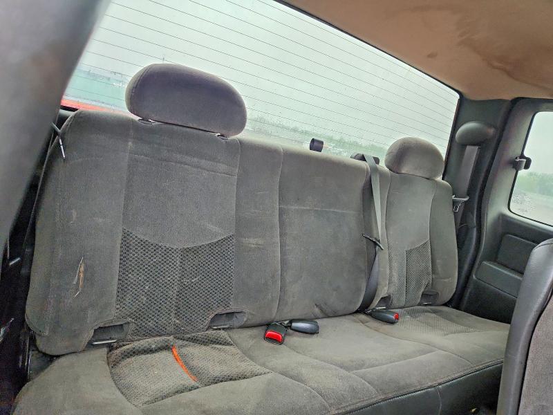 Photo 10 from auction – 2006 CHEVROLET SILVERADO with VIN 1GCEK19B26Z187045