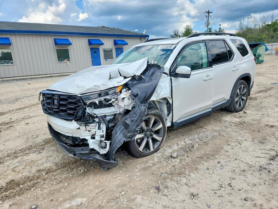 HONDA PILOT 2023 with VIN 5FNYG2H79PB014552 - Photo from auction